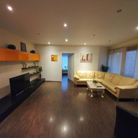 Apartment Bei Hamburg Bis 10 Personen Mit Terasse Und Gartennutzung. Буххольц-ин-дер-Нордхайде Экстерьер фото